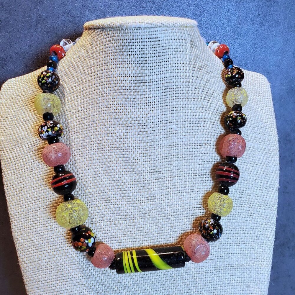 New Vintage 90s Y2K India Artisan Glass Beads Black Multi Necklace OOAK Style M
